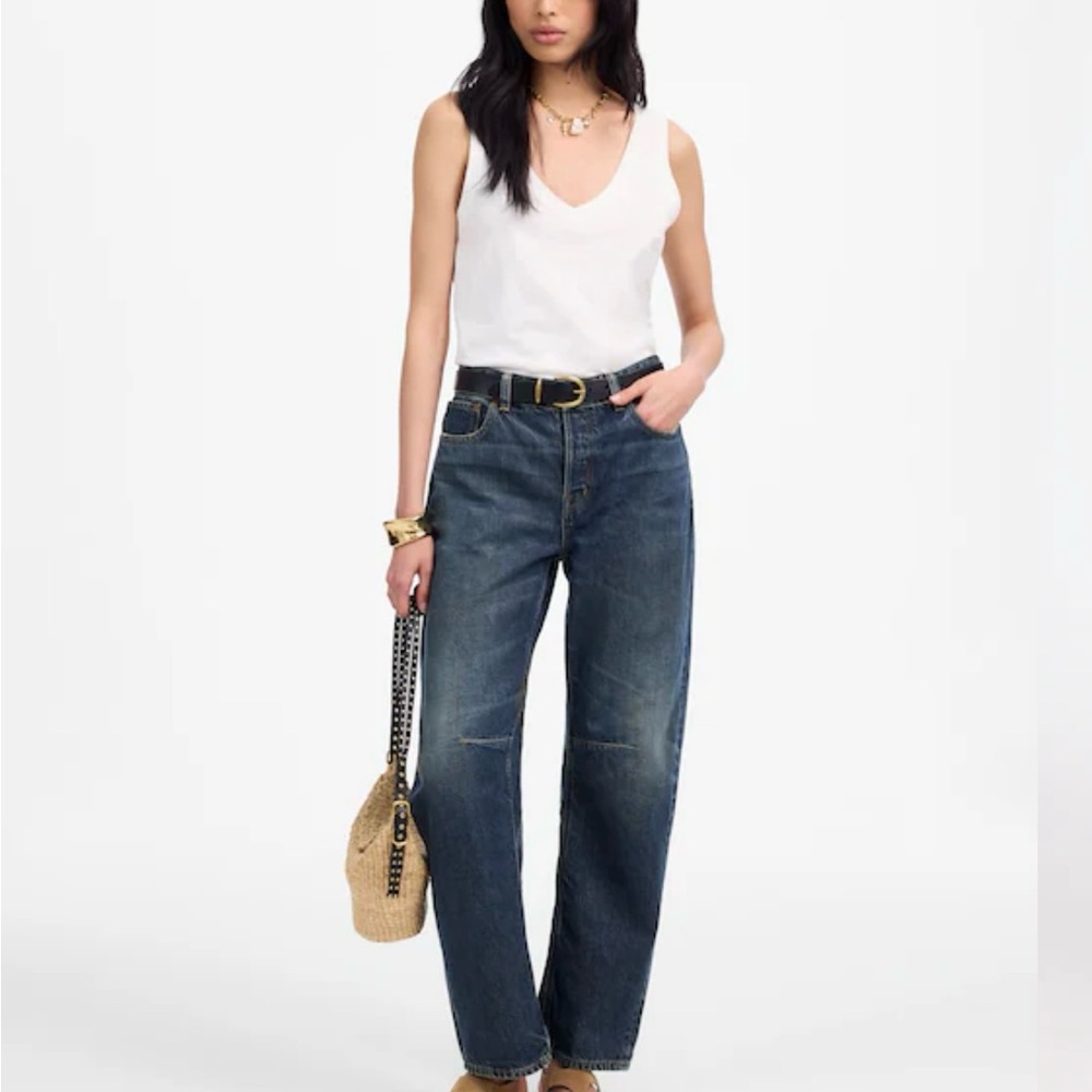 Madewell Darted Barrel Leg Jeans